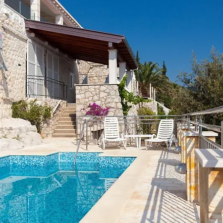 فيلة Aureus Vh Iii دوبروفينك